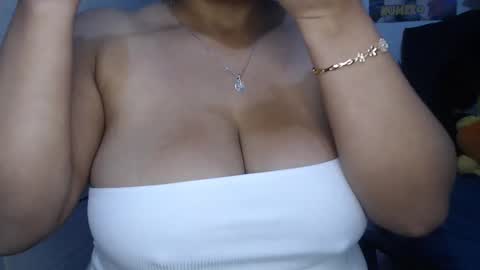 sweett_candy1 online show from October 21, 3:10 am