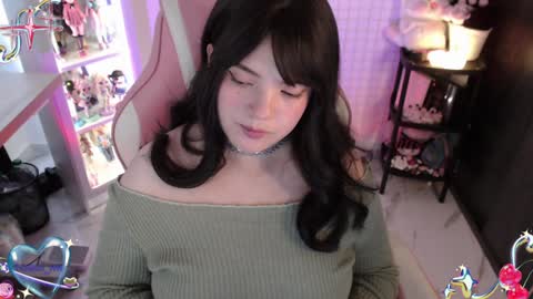 Pau online show from December 19, 9:16 pm