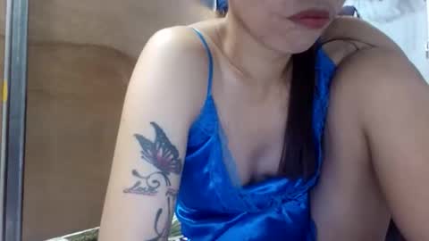 sweetymel14 online show from October 28, 3:01 am