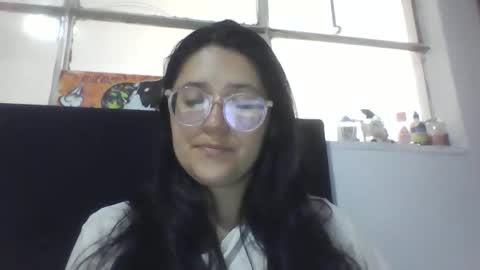 sweetyypeach online show from November 23, 12:51 pm