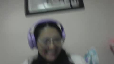 sweetyypeach online show from February 11, 3:29 am