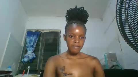 sweetz_candice online show from March 8, 8:13 pm