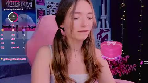 swettymolly online show from June 20, 6:39 am