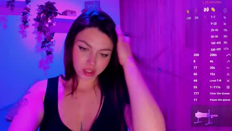 Call me Daian  Independient model online show from October 3, 4:17 am