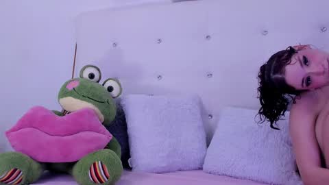 symphonny online show from September 19, 9:47 pm