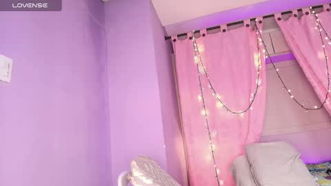 t4mmy_ online show from February 15, 3:28 pm