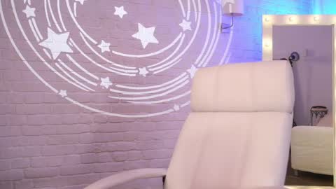 Margo online show from April 8, 3:58 pm