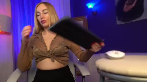 Margo online show from February 16, 3:05 pm