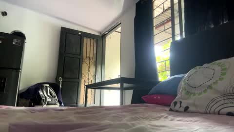 tali  online show from September 19, 12:48 pm