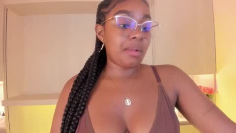 Tami online show from October 17, 11:41 pm