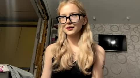 Monica online show from June 3, 10:16 am