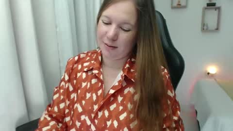 Im Samy online show from December 17, 1:50 am