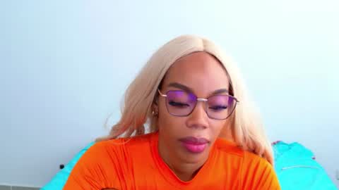 tamylynn online show from July 28, 8:52 pm