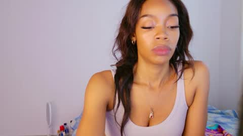 tamylynn online show from June 28, 11:00 pm