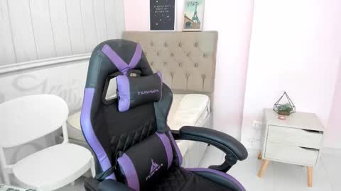 Tania  online show from November 4, 1:49 pm