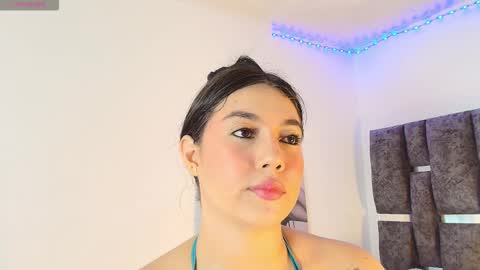 Tania online show from December 1, 6:54 pm