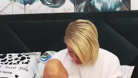 tanyaGrey online show from September 26, 8:01 am