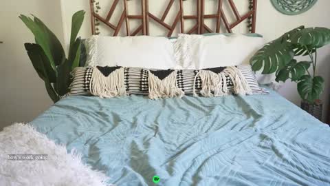 Lilith Eden  sometimes Eve online show from October 16, 7:38 pm