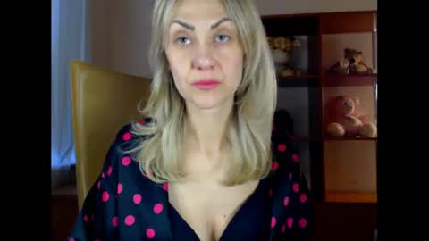 tanya online show from March 6, 8:19 am