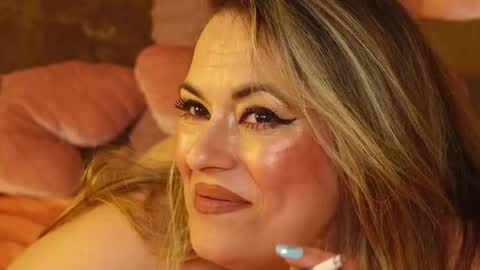 TanyaJade online show from March 8, 2:37 am