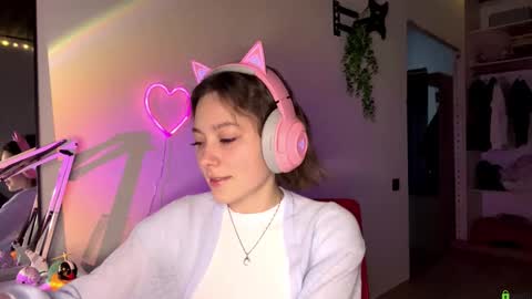 Darlin online show from February 16, 10:20 pm