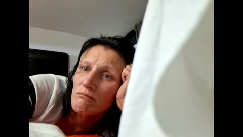 tastypeach6989 online show from May 15, 10:56 pm