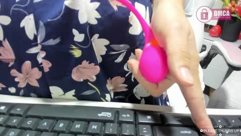 i am tatiana  online show from February 7, 12:17 pm