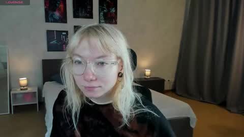 tattoo_artbaby online show from December 4, 1:41 am