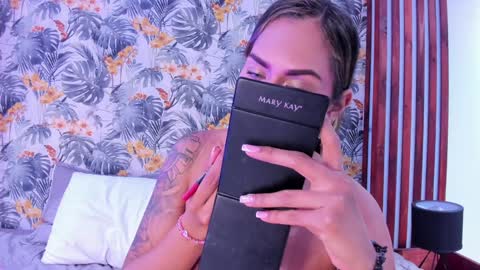 Tatty online show from January 18, 7:48 pm