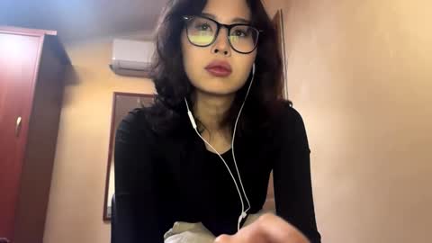 Jenny  online show from November 19, 7:19 am