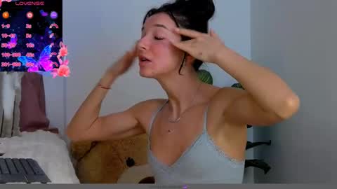 TayaKayan online show from December 20, 2:52 am