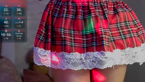 TayaKayan online show from December 15, 11:59 am