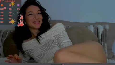 TayaKayan online show from March 6, 4:19 am