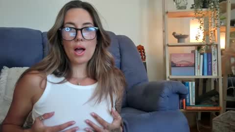 Taylor online show from December 19, 12:34 am