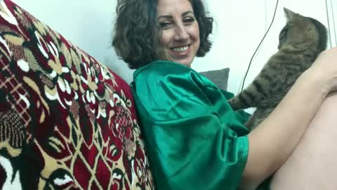 ALICIA--- online show from March 4, 6:39 pm