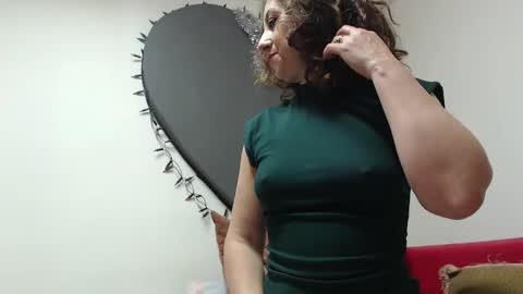 ALICIA--- online show from January 14, 7:24 am