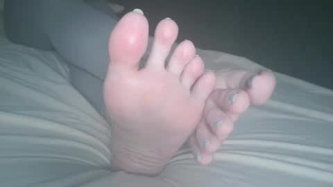 Viv West online show from March 3, 12:45 am