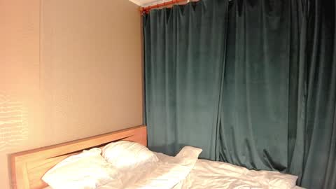 Megan  online show from February 2, 12:57 pm