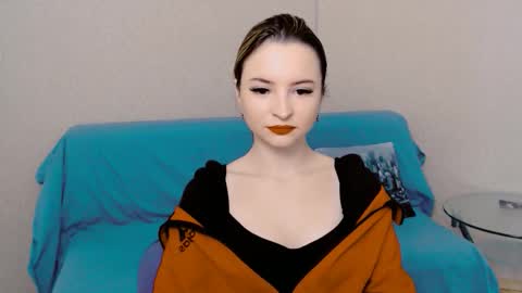 tender_treasure online show from November 14, 11:54 am