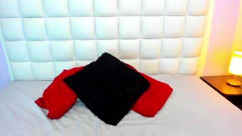 Teresa online show from February 11, 12:47 pm