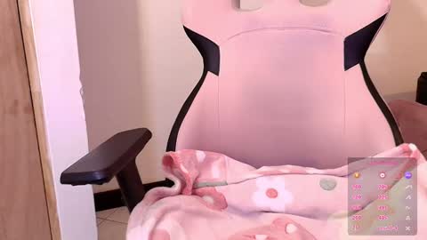 Terra Elowen online show from October 16, 11:35 am