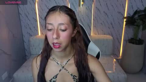 Online 800 to 1400 online show from October 17, 12:52 pm