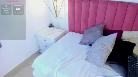 TERESA  online show from October 1, 9:31 pm