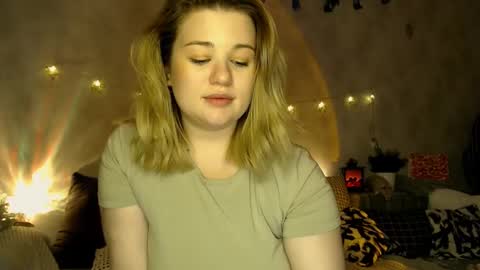 TESSA online show from March 10, 4:46 pm