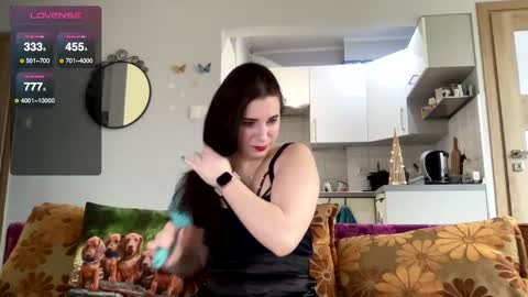 Teylor online show from January 3, 11:46 am