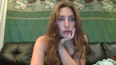 Tessa online show from August 3, 4:38 am