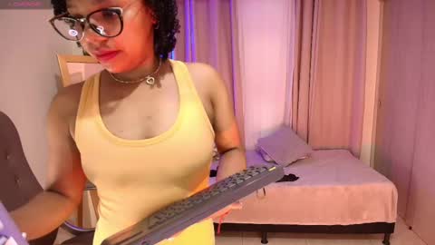 Thais online show from February 25, 12:16 pm