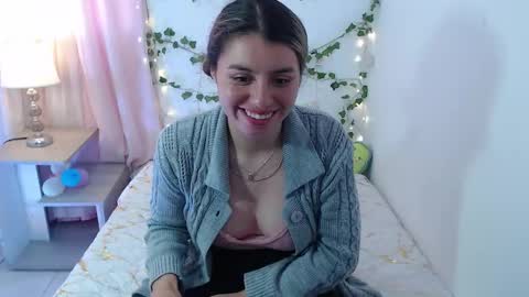   online show from September 22, 12:25 pm