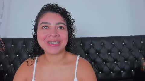 thara webstter online show from February 17, 11:34 am