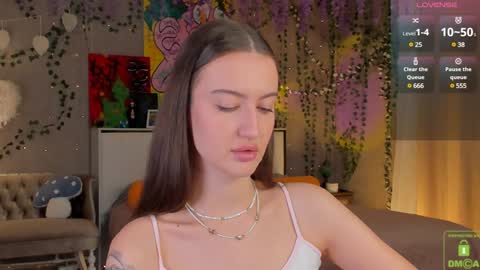 Your Eva online show from December 2, 7:10 am